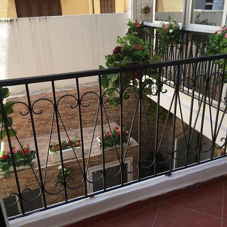Quartier Belgique Apartment Tangier Bagian luar foto